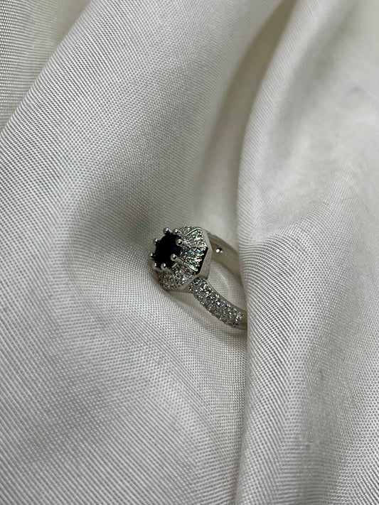 Luna stone ring