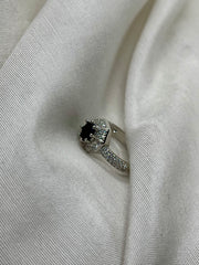 Luna stone ring