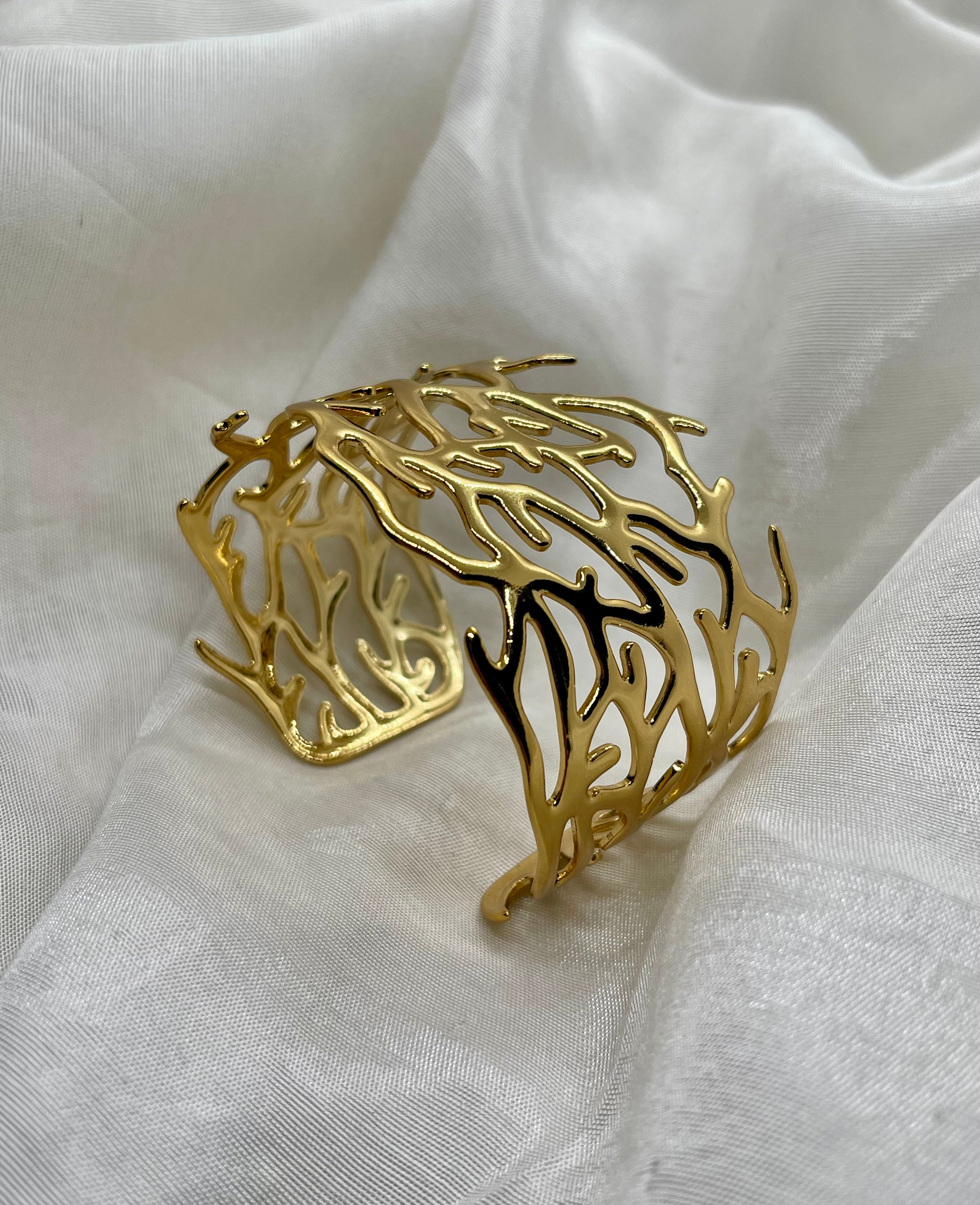 Bare Gold Bangle