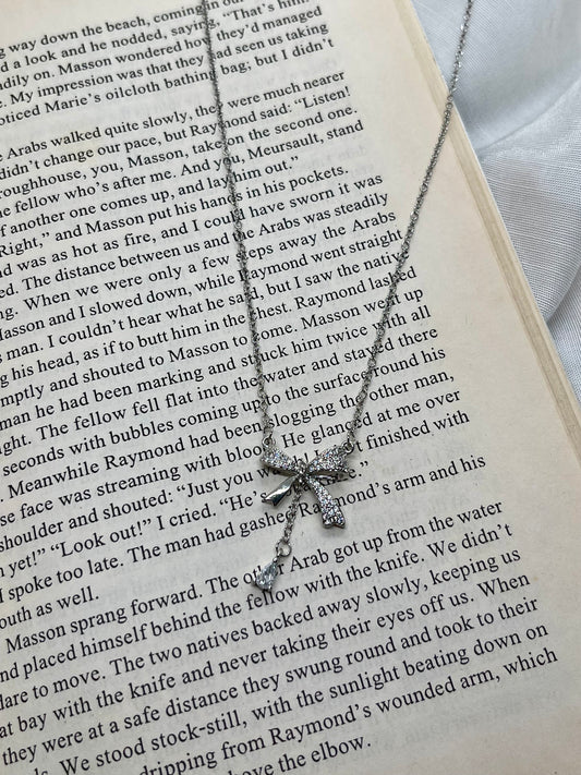 Charm pendant