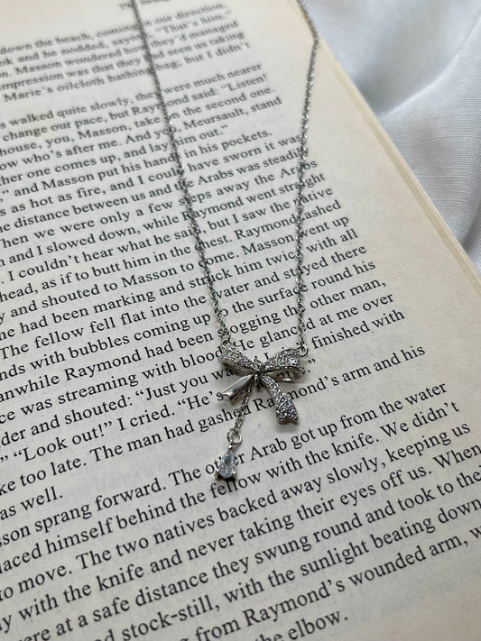 Charm pendant