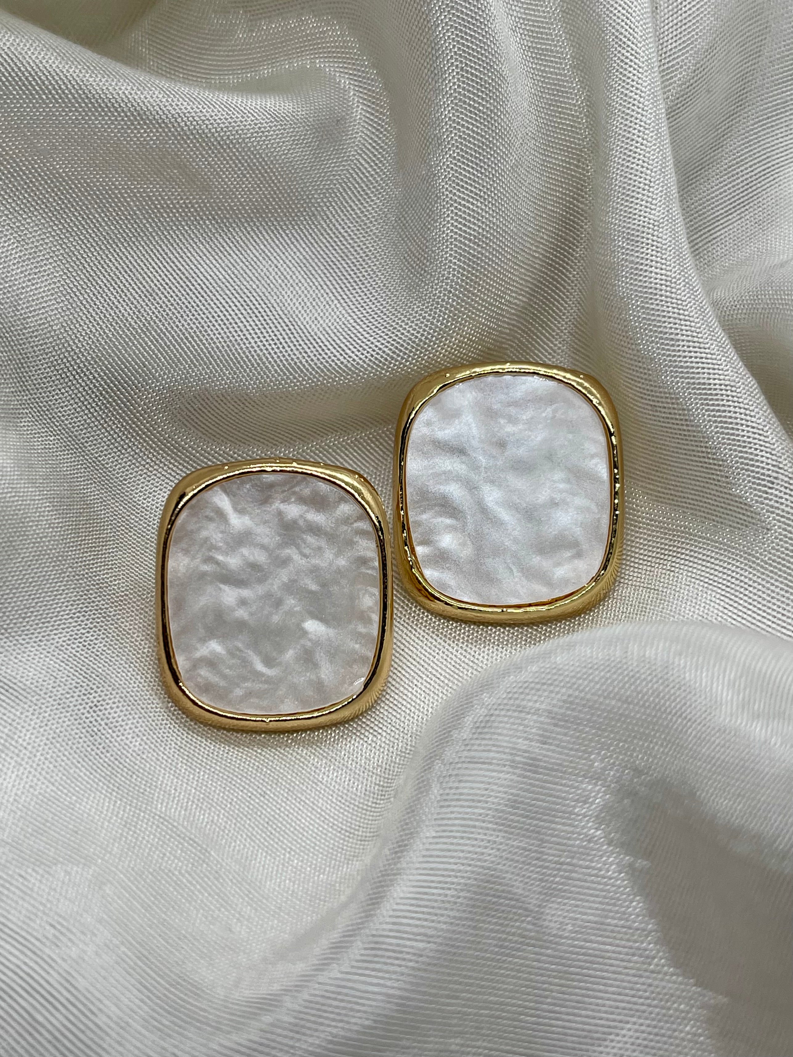 Luxe Earstuds
