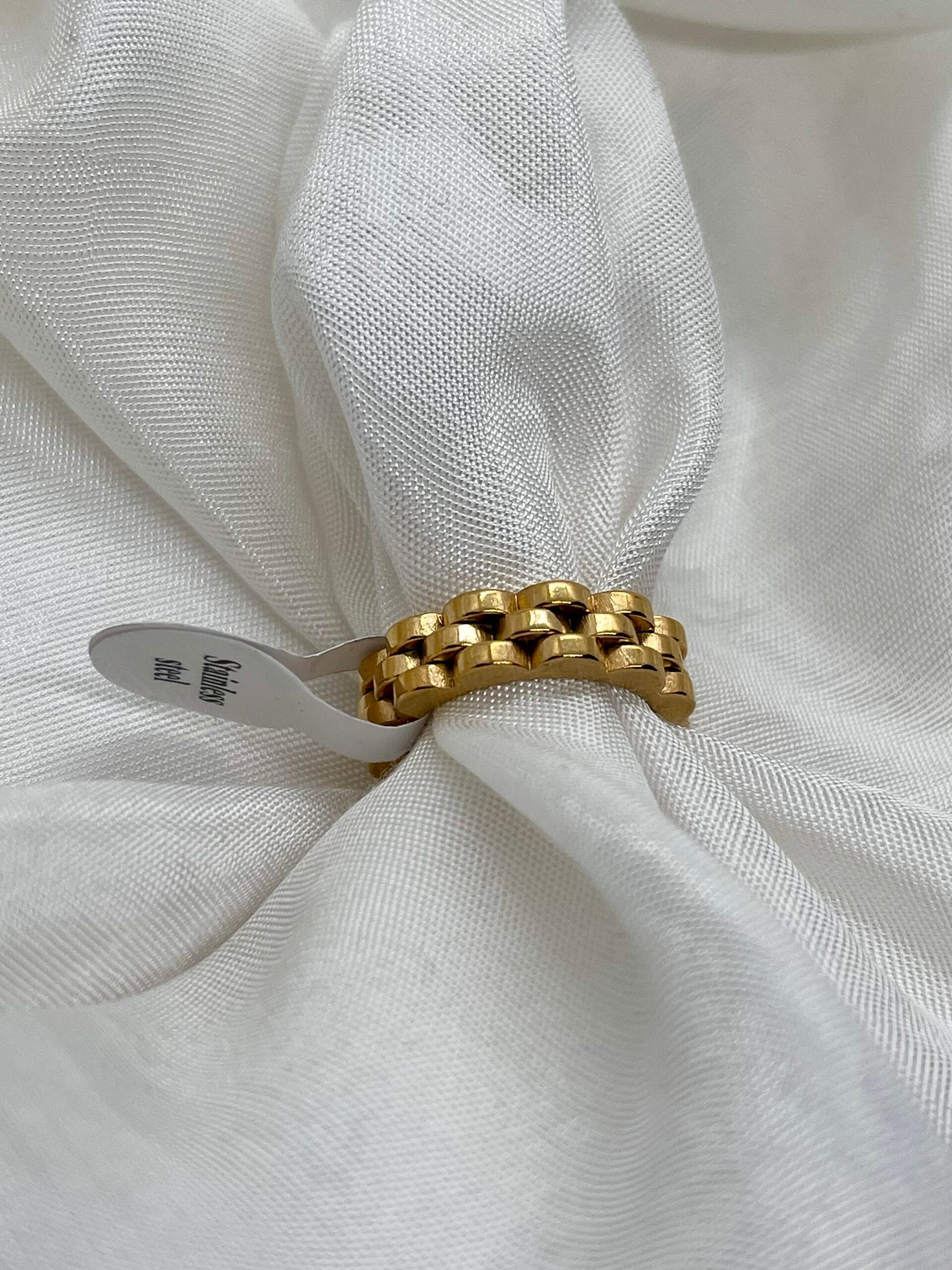 Tennis Gold Ring